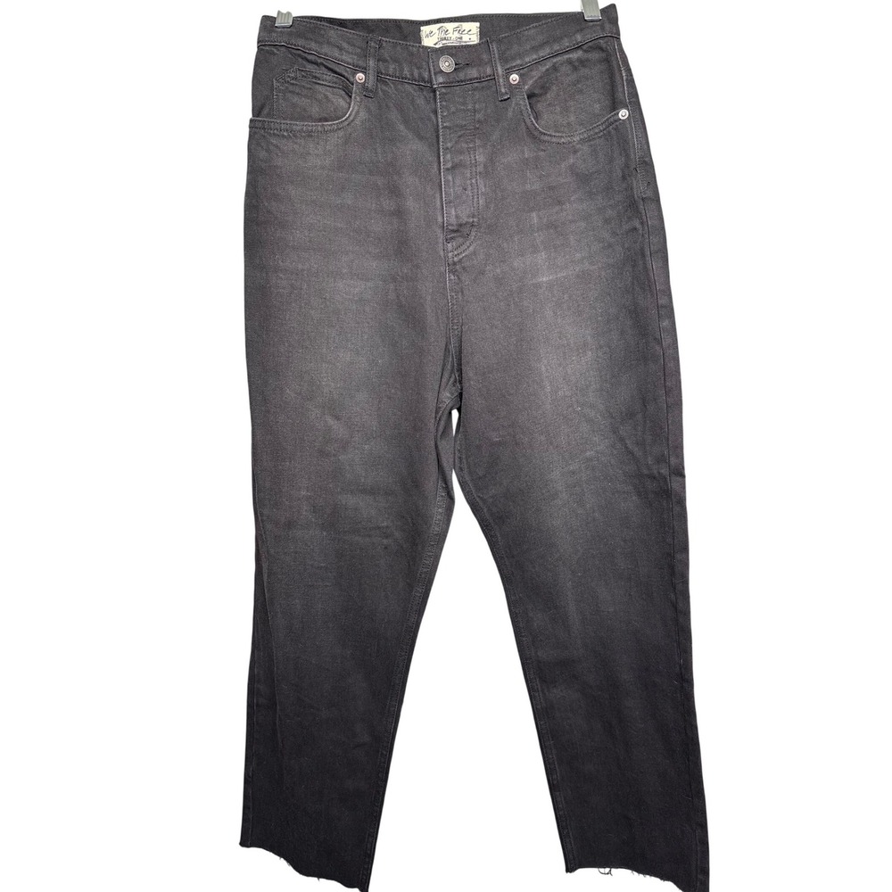 WE THE FREE Women Faded Black Curvy Straight High Rise Jeans 31 Raw Hem Grunge